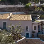 Casa Metropolis Villa