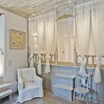 Casa Metropolis Villa *