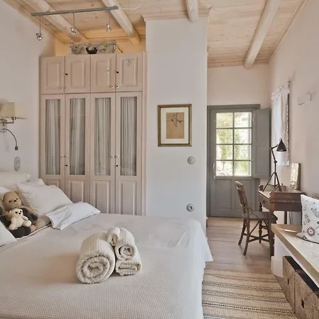 Casa Metropolis Apérion