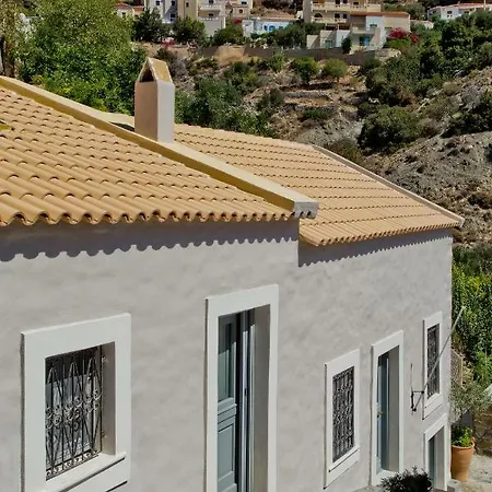 Casa Metropolis Apérion