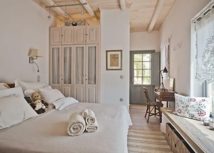 Casa Metropolis Apérion